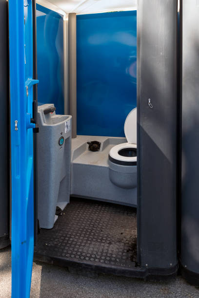 Portable Toilet Options We Offer in Elmsford, NY